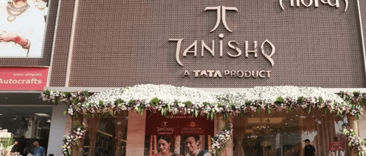 titan tanishq store