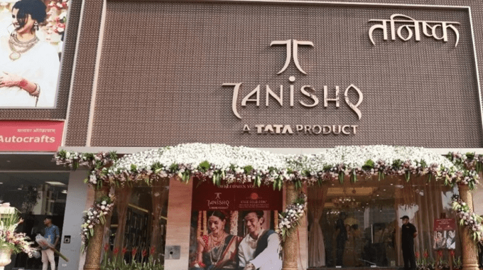 titan tanishq store